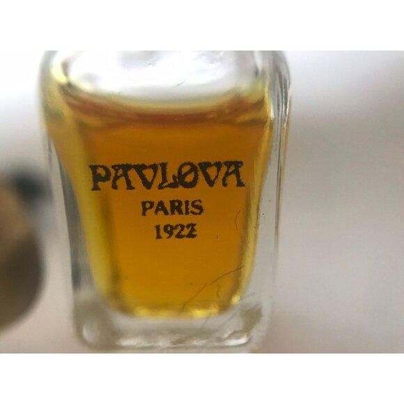 Vtg Pavlova Paris 1922 Cantilène (1976) PARFUM miniature 2 ml Gold Label - Picture 5 of 8